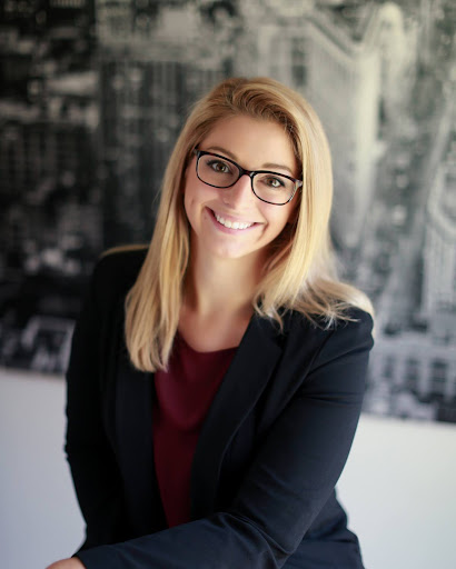 Cascade Village Dental - Dr. Lauryne Vanderhoof - Thumbnail