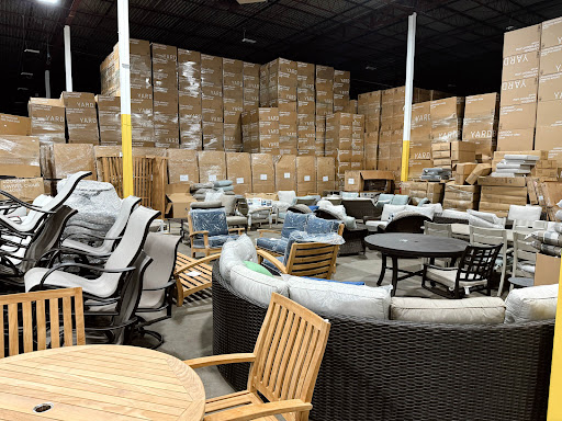 Yardbird Outlet - Thumbnail