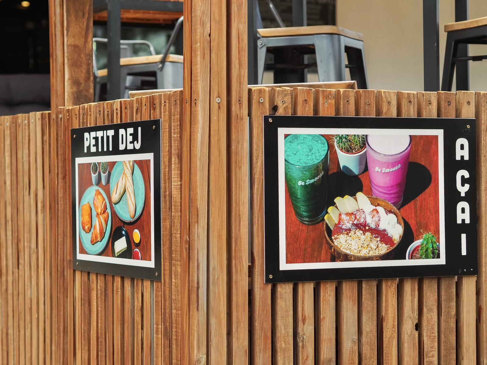 Pure Surfcafe — photo 6