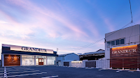 グランデュール 東若林店