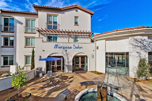 Mariposa Salon - Thumbnail