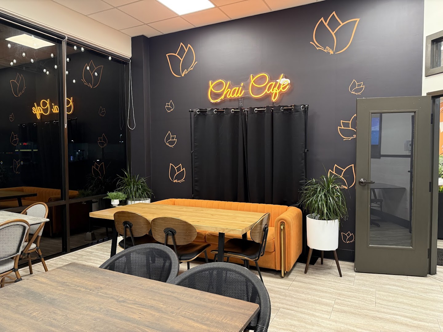 Chai Cafe - Restaurant photo 1