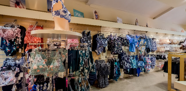 Reviews of Suzelle Lingerie & Swimwear Taradale in Napier - Clothing store