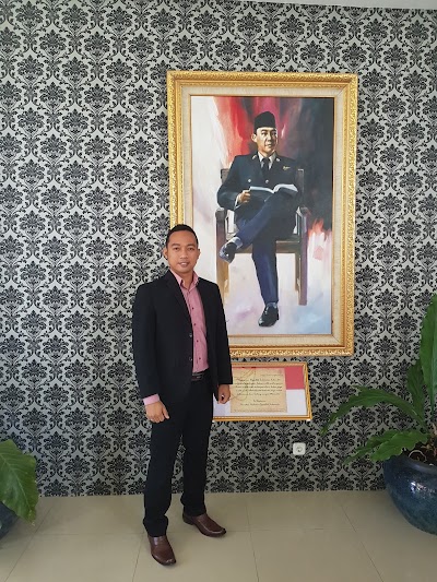 lawyer