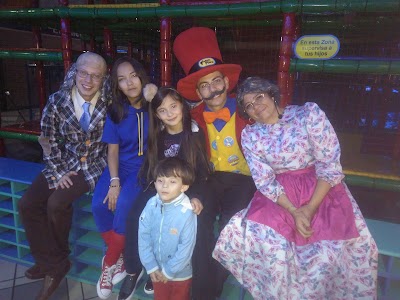 Photos of Amusement Show Place