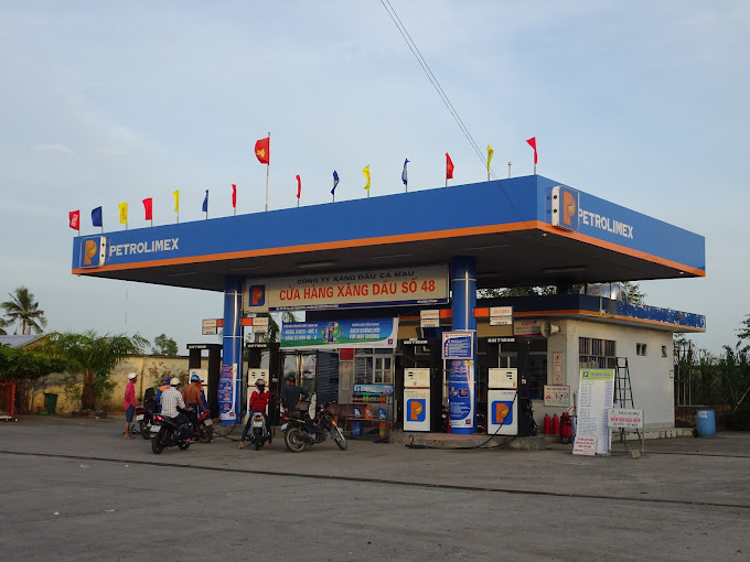 Cửa Hàng Xăng Dầu Số 48 Petrolimex Cà Mau