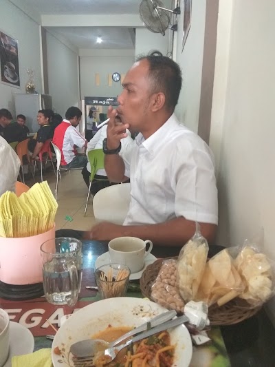 Photos of Radja Coffee Aek Tapa