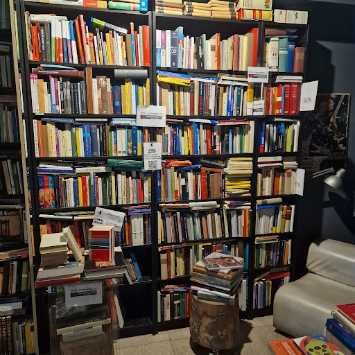 Jasmine Bookshop Gallery - Italy