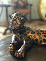 Photo n°4 de Le Trésor de Lescours à Saint-Sulpice-de-Faleyrens (Magasin de meubles)