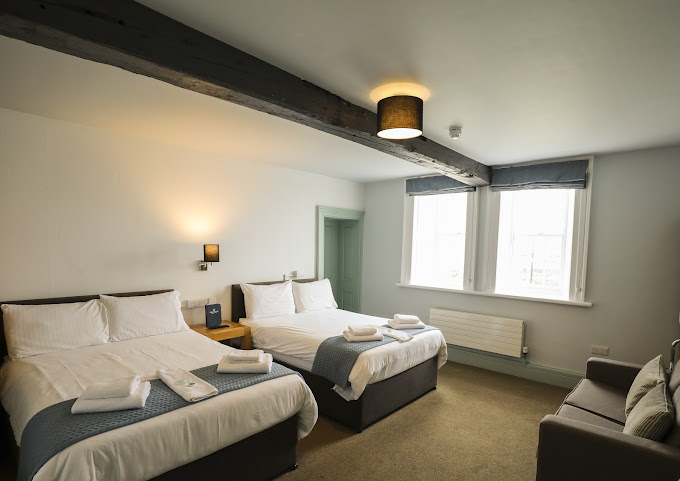 The Manor House by null