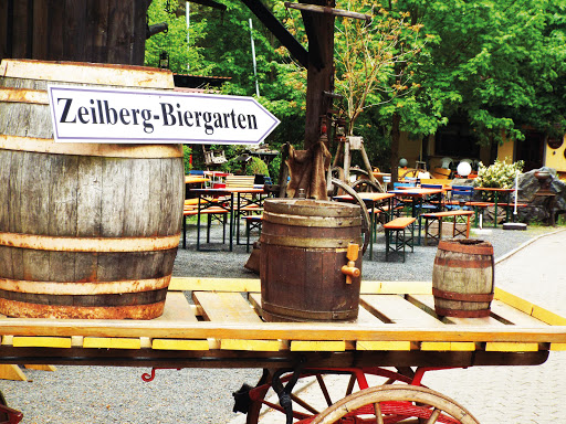 Diakonie – Biergarten auf dem Zeilberg