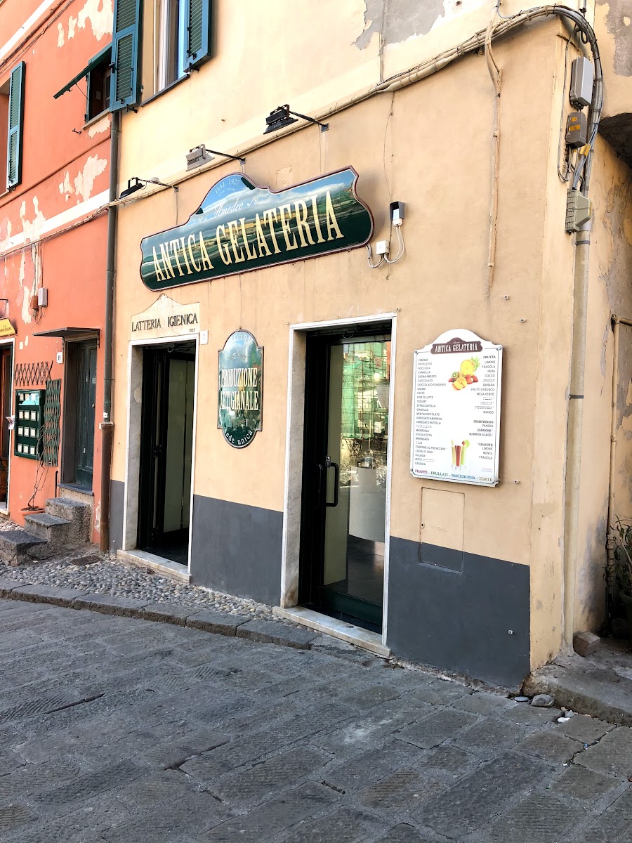 Antica Gelateria - Via Boccadasse — photo 1