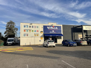 Photo n°5 de VERALIA - OUVERTURE'S NIMES à Marguerittes (Magasin de stores et de rideaux)