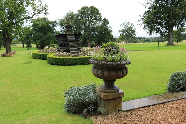Dundas Castle