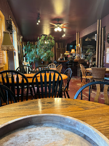Thai Hut Restaurant & Bar - Thumbnail
