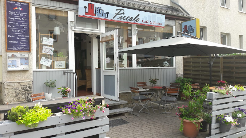 Café Bistro Piccolo