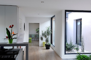 Photo n°2 de Dr Karouch Laila - Orthodontie Bordeaux Rive Droite à Cenon (Orthodontiste)