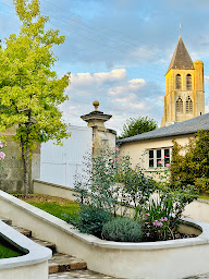 Photo n°3 de LA DEMEURE à Précy-sur-Oise (Maison d'hôtes)