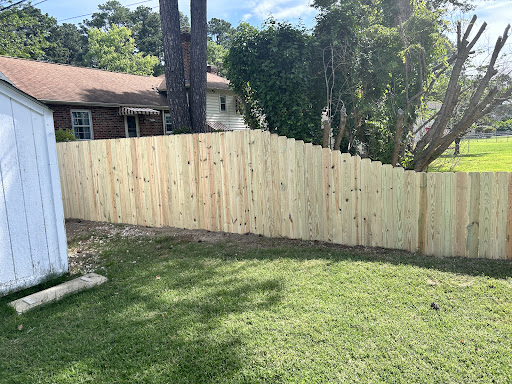 Good Neighbor Fence - Richmond Virginia - Thumbnail