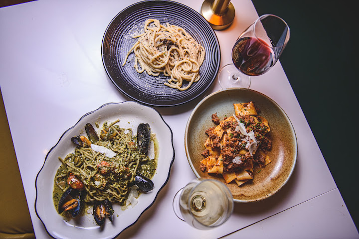 Cacio E Pepe Trattoria Romana by null