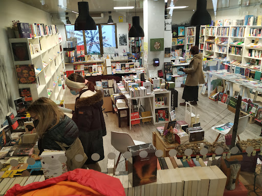 Intempestivos Librería Segovia