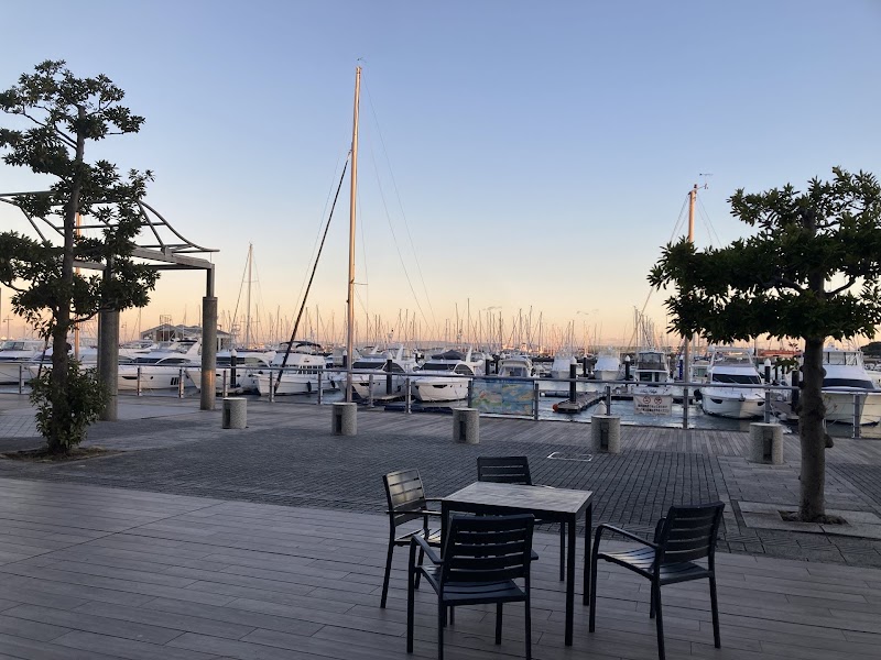 CITIZEN 横浜ベイサイド店