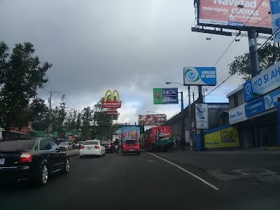 Photos of El tecolote