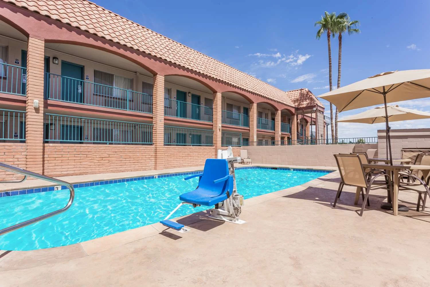 Travelodge by Wyndham Mesa