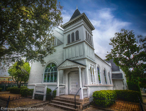 San Luis Obispo Seventh-day Adventist Church - Thumbnail