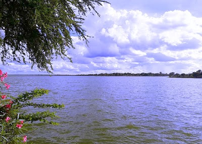 Photos of Meiktila Lake
