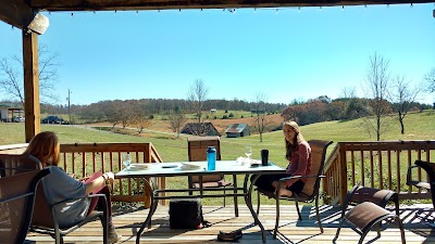Photos of West Wind Farm Vineyard & Winery