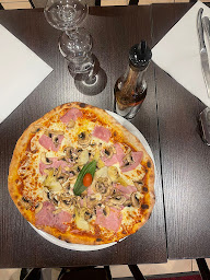 Photo n°37 de Gusto à Levallois-Perret (Restaurant)