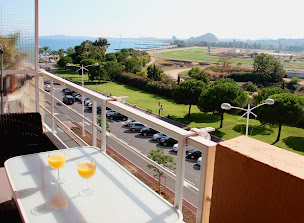 Photo n°1 de STUDIOTEL à Cagnes-sur-Mer (Appartement de vacances)