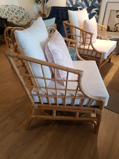 Centrepiece Furnishing - Thumbnail