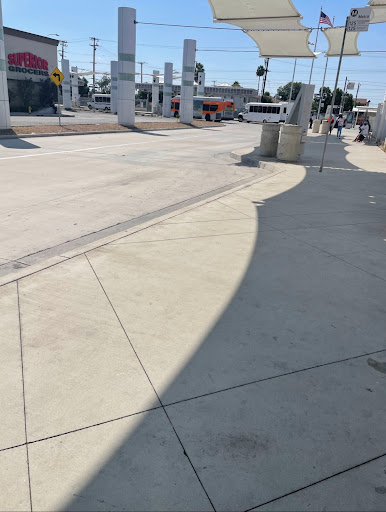 Compton Station - Visual
