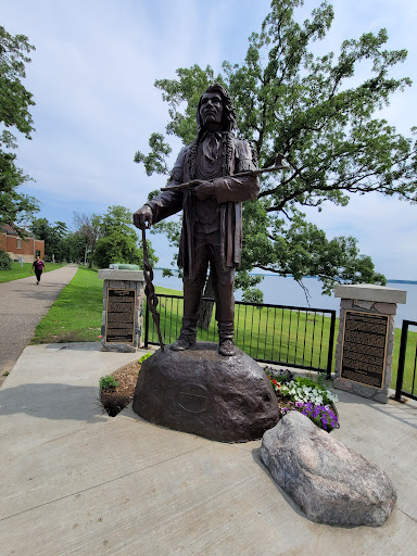 Shaynowishkung Statue