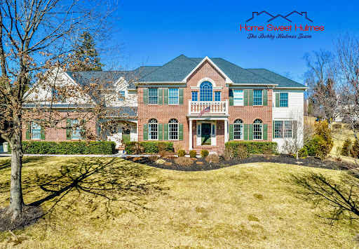 TOP RATED / AWARD WINNING REALTOR - THE BOBBY HULMES TEAM - Iron Valley Real Estate of Berks - Thumbnail