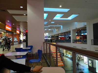 Magnesia Shopping Center