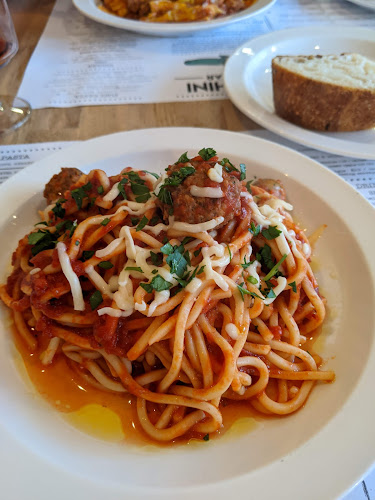 Zucchini Pasta Bar - Restaurant