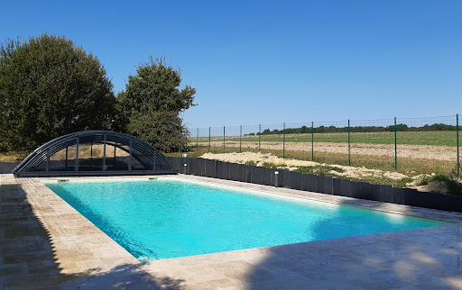 Photo de Institut De La Piscine (changement de propriétaire) à Ligré (37500)