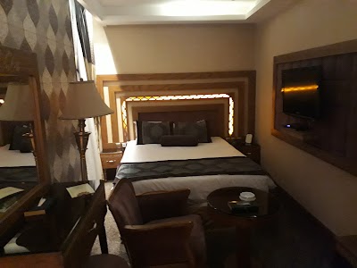 Photos of Ario Barzan Hotel
