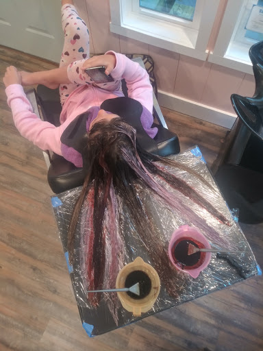 Kimberly's Hair Design Studio - Thumbnail