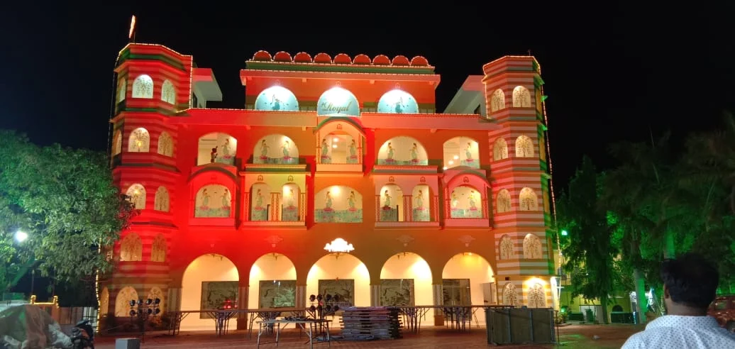ROYAL PALACE & RESORT