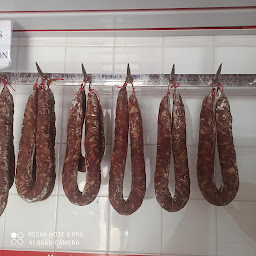 Photo n°2 de Boucherie Flavier à Meyrueis (Boucherie)