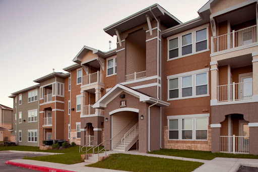 Encino Pointe - Visual