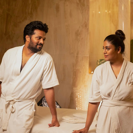 Experience pure relaxation at Lhasa spa in Vrindavan, the best luxury spa in Vrindavan for holist… post image