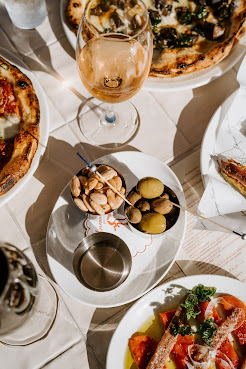 Johnny’s Green Room by null