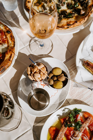 Johnny’s Green Room by null