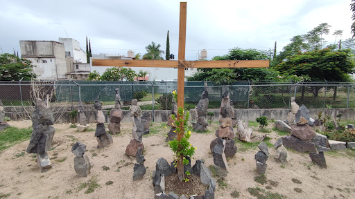Cruz del Huerto de los Olivos Garden - Thumbnail