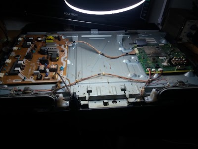 Photos of berkah elektronik service . tv crt.lcd.led.plasma.kulkas.mesin cuci.
